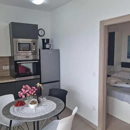Kamena Kuca Pandorovica Apartment *